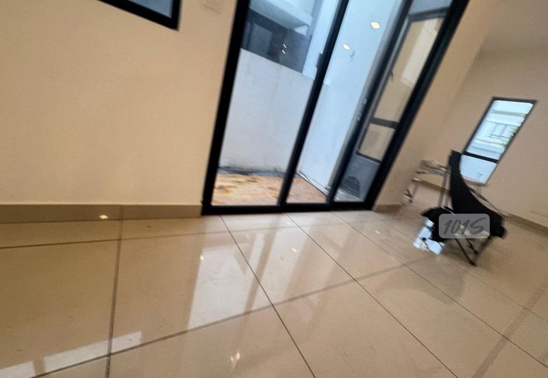 Sencilia @ Eco Sanctuary