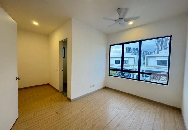 Sencilia @ Eco Sanctuary