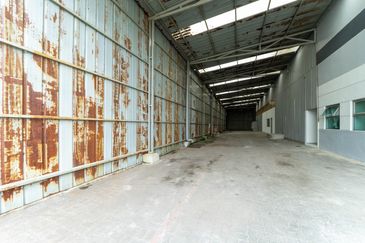 TAMAN INDUSTRIAN ALAM JAYA BANDAR PUNCAK ALAM