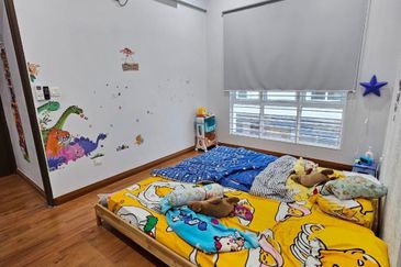 Endlot With Fully Furnish Tip Top Condition 2 Sty Setia Wawasan 