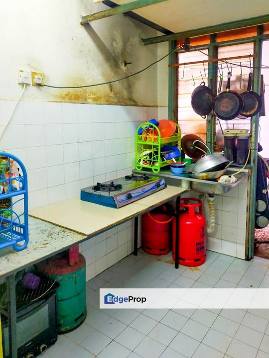 Worth To Buy Dahlia Apartment Puchong, Selangor, Bandar Puteri Puchong