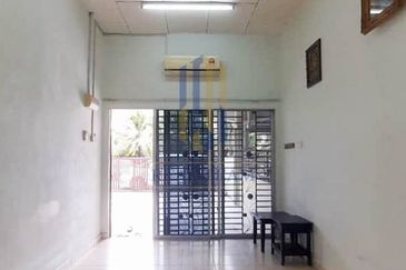 Taman Dato Hormat, Telok Panglima Garang