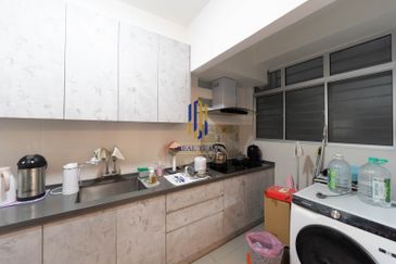 De Cendana Apartment