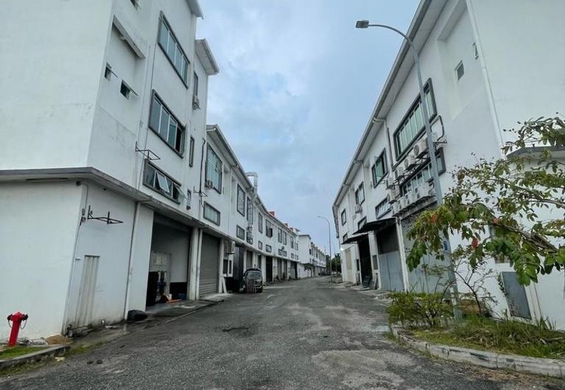 Seksyen 33, Shah Alam