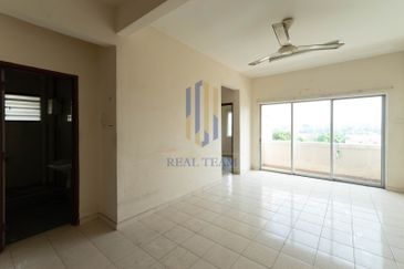 Pangsapuri Desa Subang