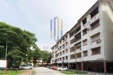 Pangsapuri Desa Subang