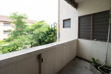 Pangsapuri Desa Subang