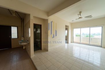 Pangsapuri Desa Subang