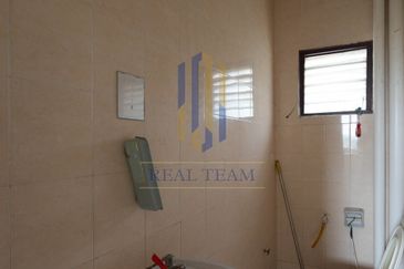 Pangsapuri Desa Subang