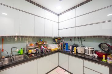 Persiaran Setia Duta