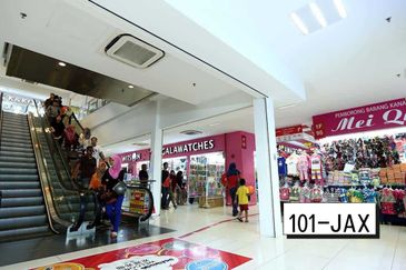 GM Klang Wholesale City