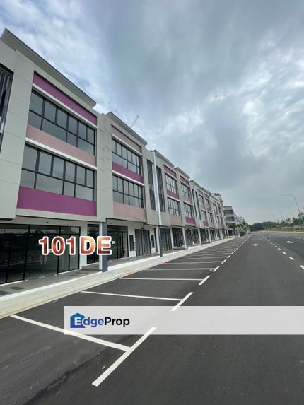 First Floor Shoplot at Arena Xchange Warisan Puteri Sepang, Selangor, Sepang