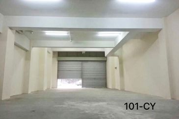 Dataran Otomobil, Seksyen 15