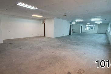 {Facing Open Shoplot} @  Bukit raja 11th Avenue (Eleven Avenue Bandar Bukit Raja) Klang