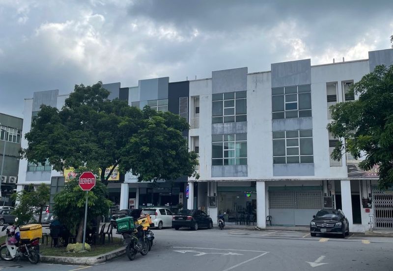 {Limited Unit} Double Storey Shoplot@ Taman Seri Jaromas, Jenjarom