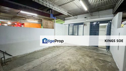 {Strategic Location} Double Storey for sale @ Jalan Mohd Tahir, Taman Saujana Jati Klang., Selangor, Klang