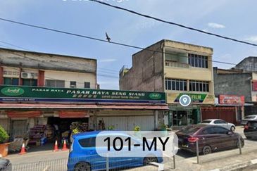 Seksyen 4, Pekan Bestari Jaya