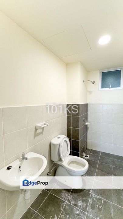 Melodi Perdana Apartment Low Floor Unit Ready to Move In! Pangsapuri Melodi Perdana , Bandar Puncak Alam  Rental : RM1,000 ---------------------------, Selangor, Bandar Puncak Alam