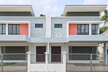 Taman Sri Wangi Semi Detached House for Sale