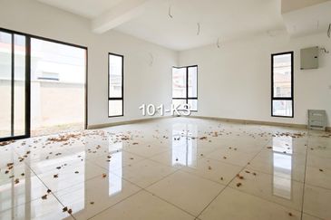 Taman Sri Wangi Semi Detached House for Sale