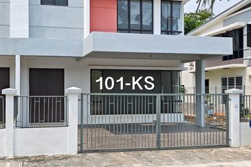 Taman Sri Wangi Semi Detached House for Sale