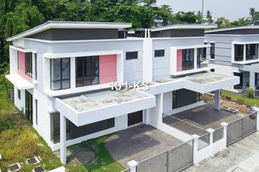 Taman Sri Wangi Semi Detached House for Sale