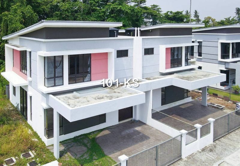 Taman Sri Wangi Semi Detached House for Sale