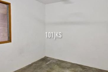 Flat Alam Perdana , Bandar Puncak Alam.