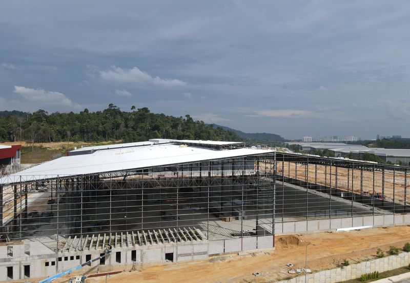 Elevated Warehouse! Strategic Located! U10 Shah Alam, Near Setia Alam