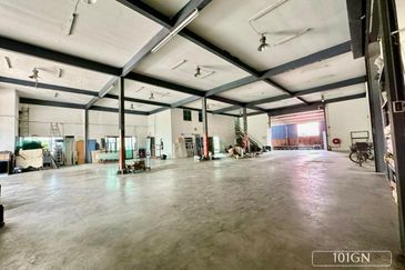 Ready Unit! Factory @ Batu 4, Kapar, Klang Utama, Klang to Let (can rent floors seperately)