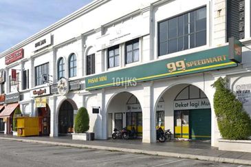 Main Road! Shop Lot, Ground Floor Eco Grandeur, Puncak Alam