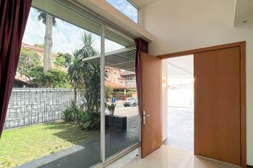 Bungalow Size! @ D'Kayangan, Seksyen 13 Shah Alam