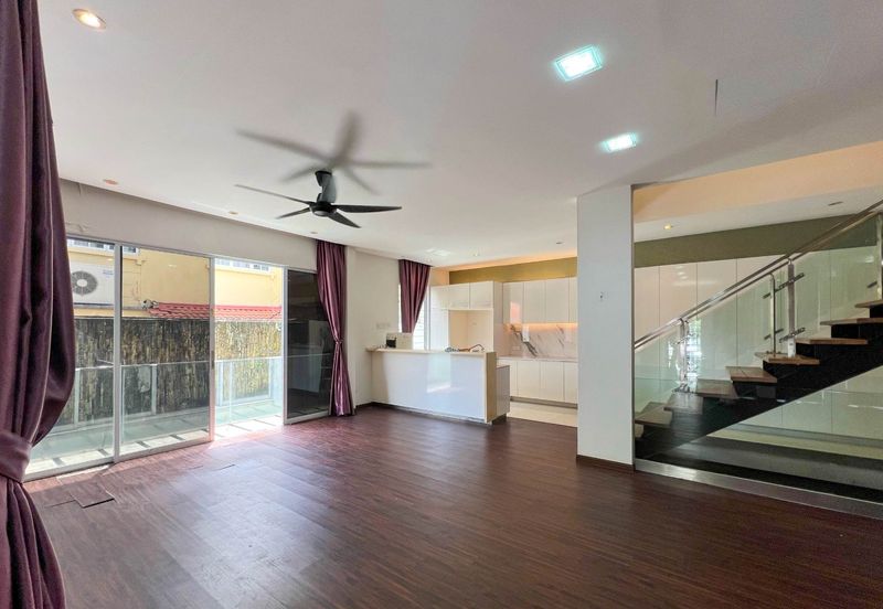 Bungalow Size! @ D'Kayangan, Seksyen 13 Shah Alam