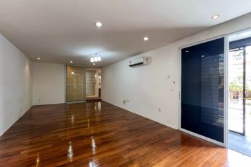 Bungalow Size! @ D'Kayangan, Seksyen 13 Shah Alam