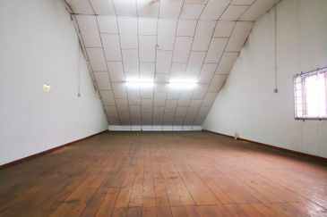 2.5 Miles Jalan Kapar