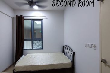 Gravit8 @ Klang South