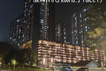 Gravit8 @ Klang South