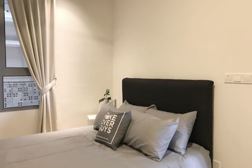 Gravit8 @ Klang South