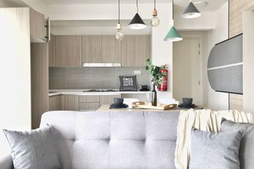 Gravit8 @ Klang South