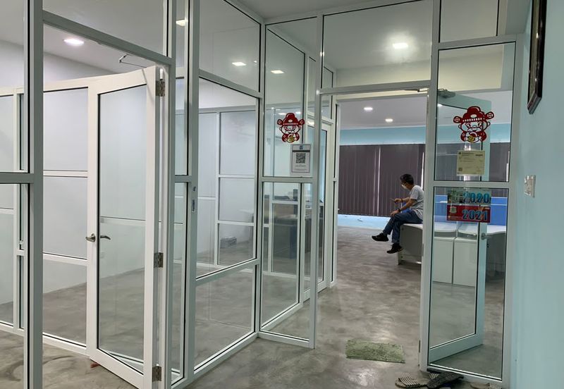 Renovated 2 Storey Shop Bandar Puteri Klang for Sale