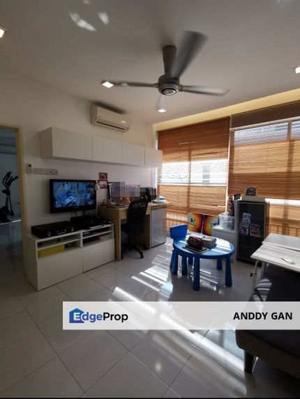 Fully Renovated Bandar Parklands Klang Semi D House for Sale, Selangor, Klang
