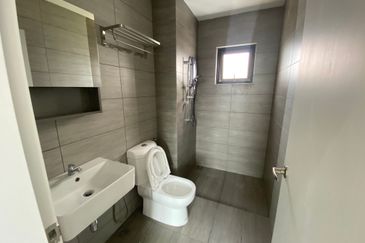 Amber Residence @ twentyfive.7