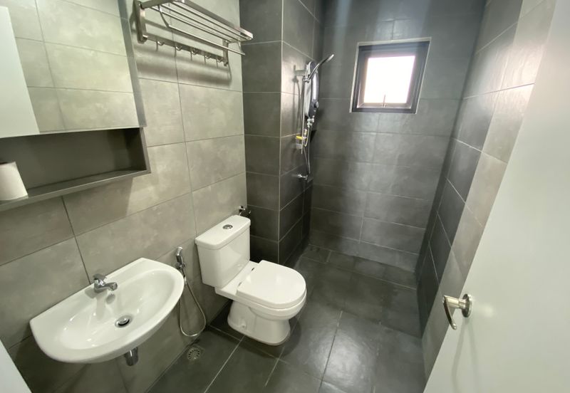 Amber Residence @ twentyfive.7