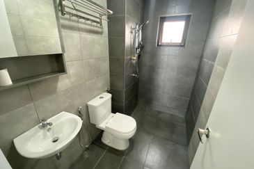 Amber Residence @ twentyfive.7