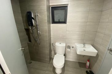 Amber Residence @ twentyfive.7