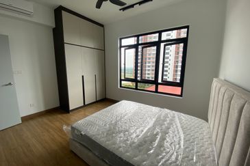 Amber Residence @ twentyfive.7