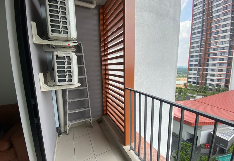 Amber Residence @ twentyfive.7