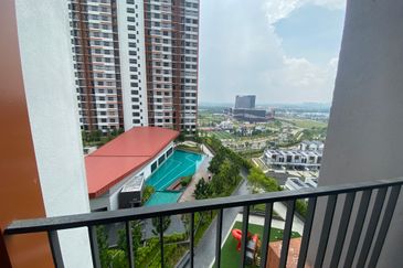 Amber Residence @ twentyfive.7