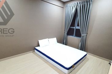 Gravit8 @ Klang South