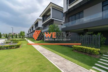 Dremien @ Eco Ardence